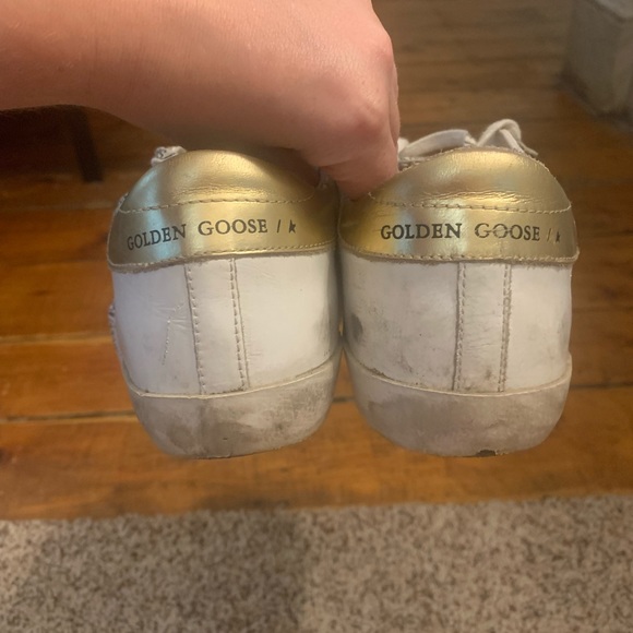 Golden Goose Superstar Sneaker - Picture 7 of 8